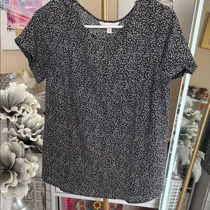 LC Lauren Conrad Black and White Patterned Blouse